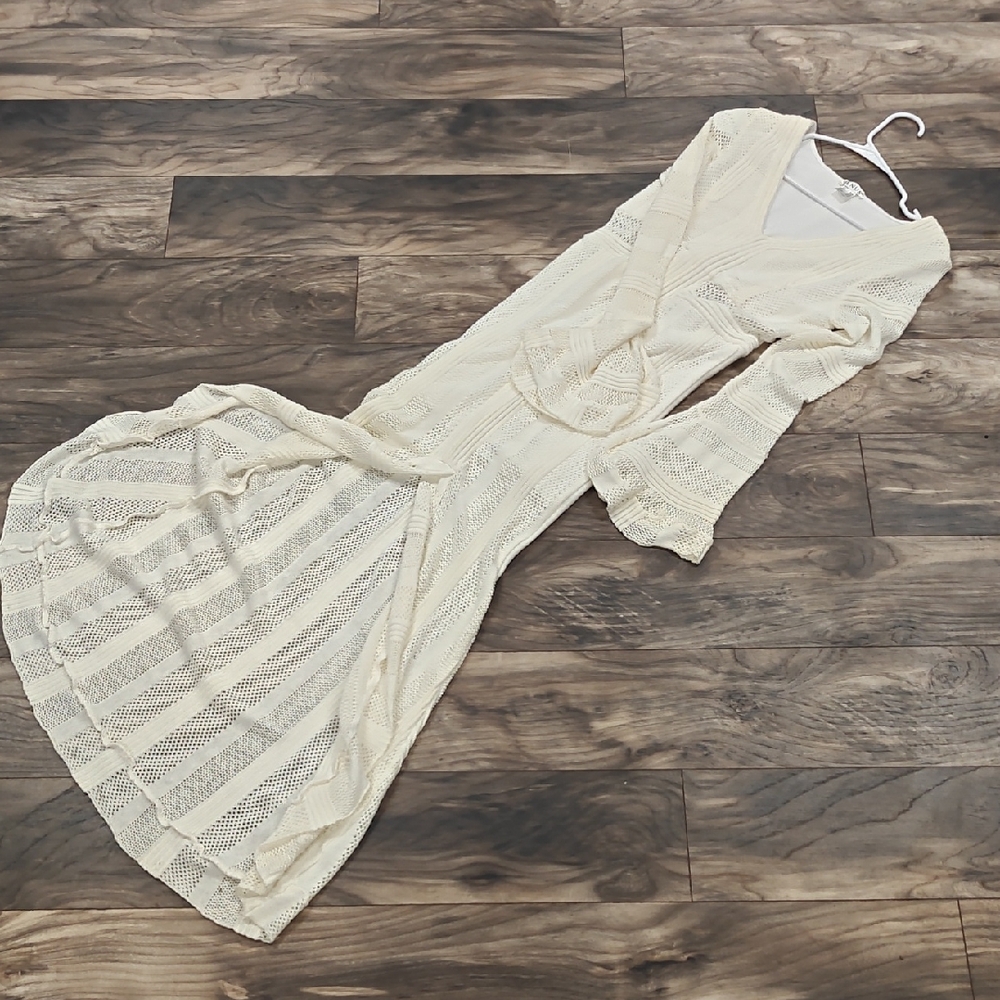 VENUS Cream Knit Dress